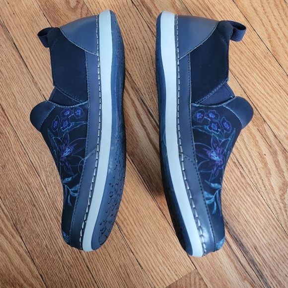 Alegria by PG Lite Alcehmie Slip-On Sneaker Blue Bouquet Fabric Size 39 - Picture 5 of 8